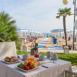 parioli.hotelslidodijesolo.com/